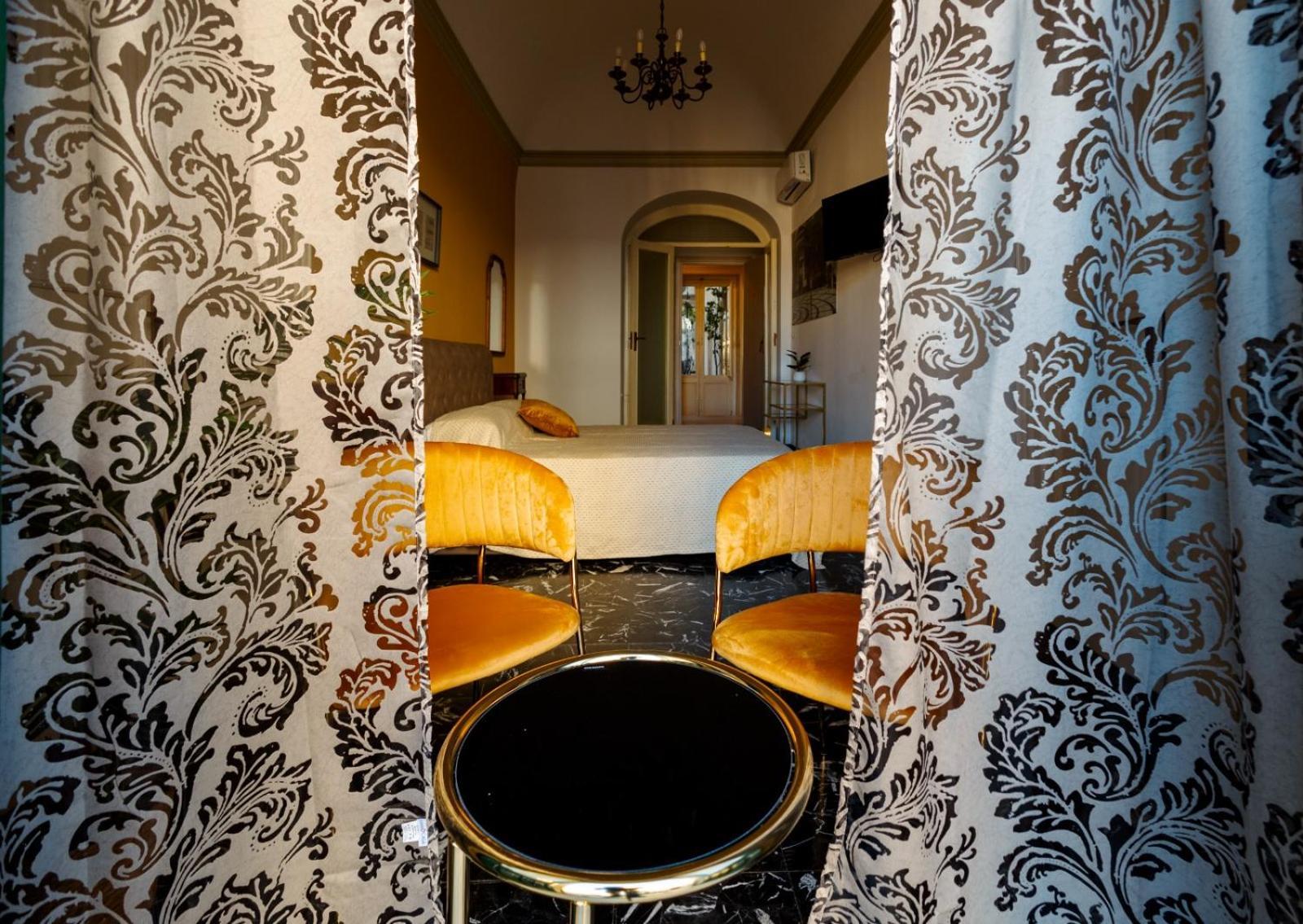 Baroque Bed & Breakfast Ачиреале Екстериор снимка