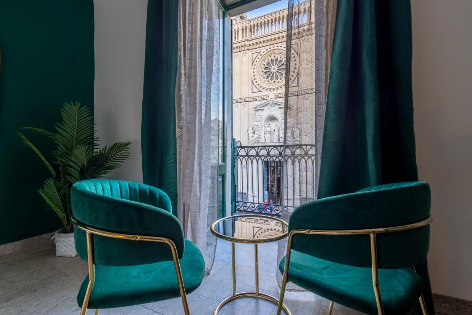 Baroque Bed & Breakfast Ачиреале Екстериор снимка
